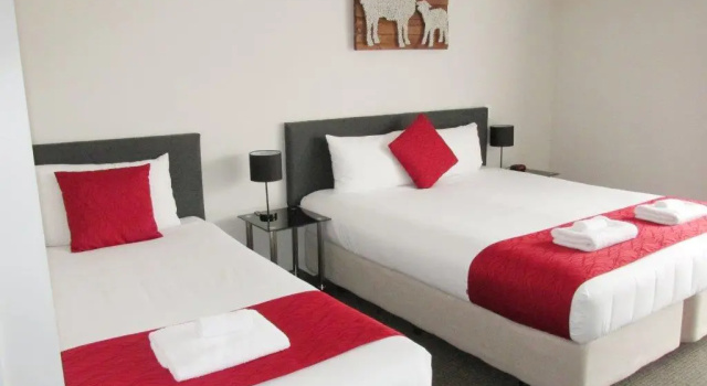 Двухместный люкс Executive 136 On Bealey Motel