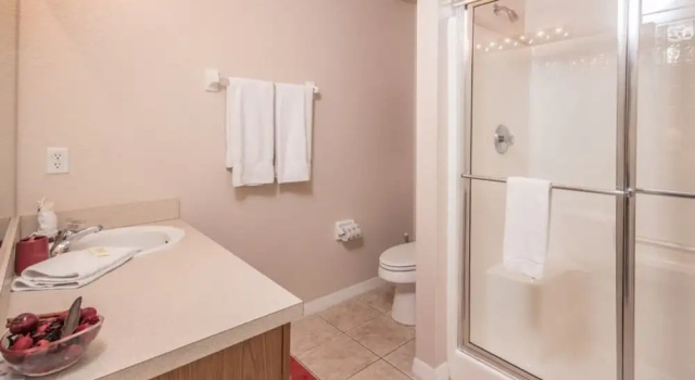 Коттедж с 3 комнатами Silver Creek 1435