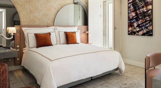 Двухместный номер Premium Convent Square Lisbon, Vignette Collection by IHG