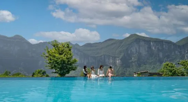 on the Hotel in Enshi Yunya, Foglalás Szálloda Enshi Prefecture Kína