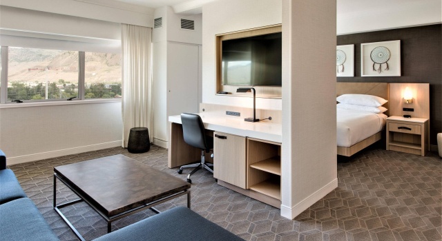 Двухместный полулюкс Delta Hotels by Marriott Kamloops