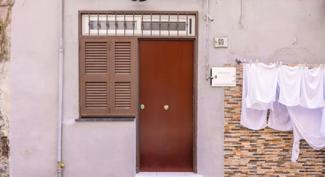 Miracoli 60 in Naples