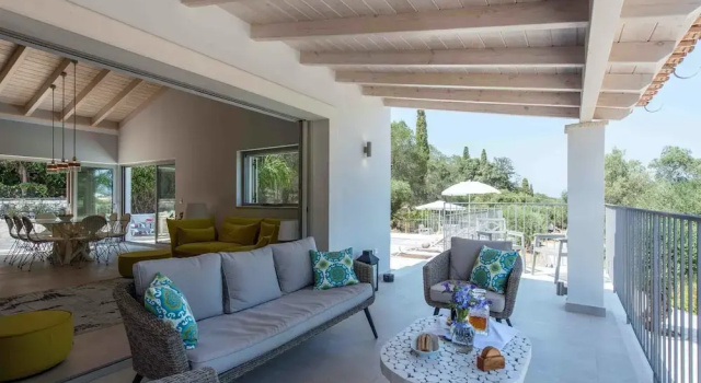 Вилла Luxury Villa Helonaki