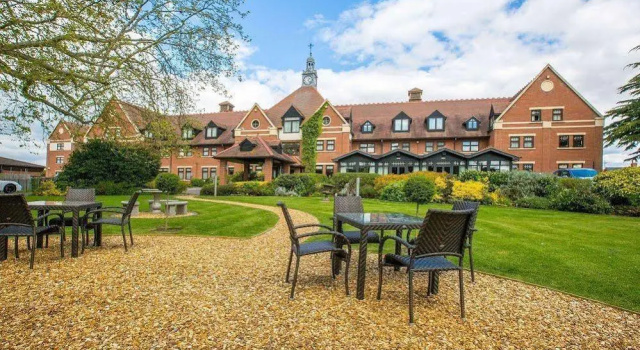 Stratford House, Забронировать Отель Стратфорд-апон-Эйвон 