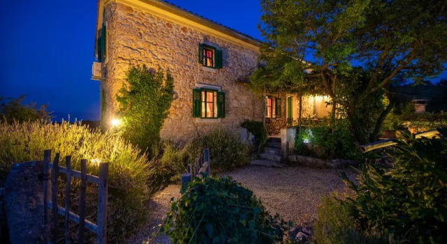 villa lindraze, 予約 ヴィラ Dobrinj クルク島