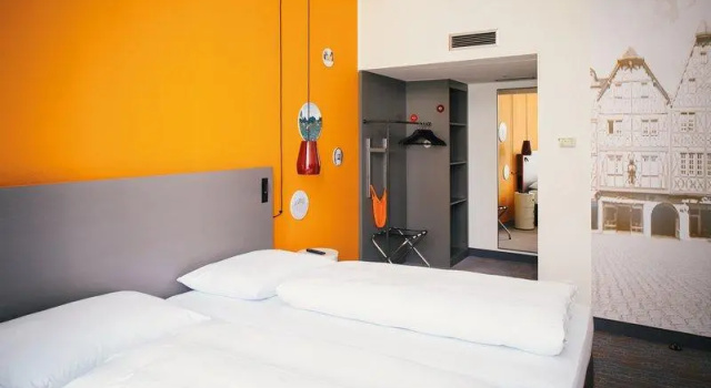 Двухместный номер Standard Vienna House Easy by Wyndham Trier