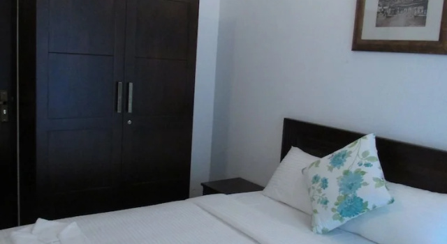 Floriden Apartments, Забронировать Апартаменты/квартира Отели Округа Галле с парковкой, Парковка