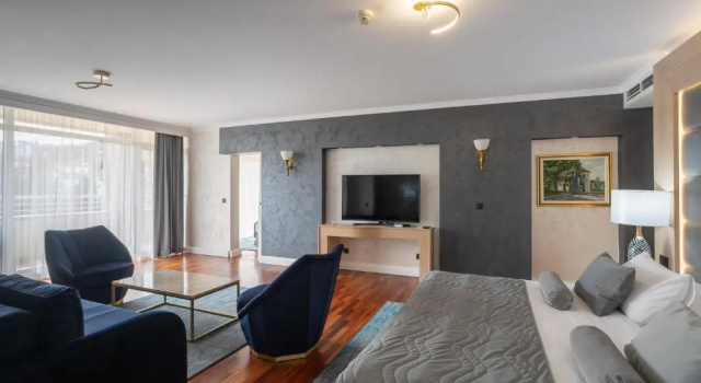 Люкс Executive Hotel Izvor