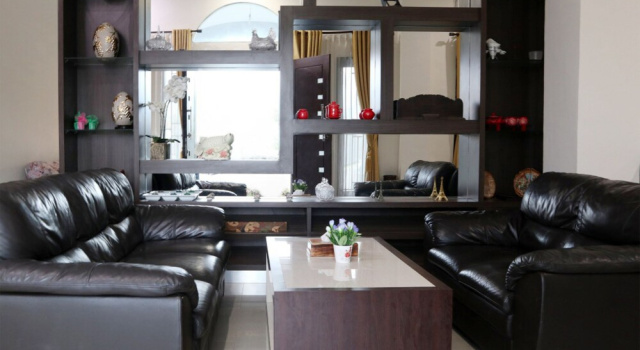 Mahakam Guest House by OYO Rooms, Rezerwuj Pensjonat Padang Sumatra