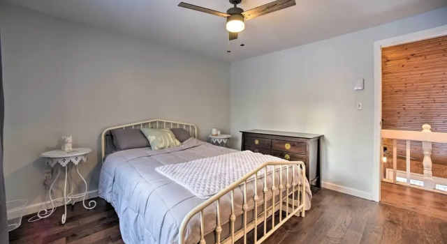 Hot Tub: Secluded Hideaway on Sleepy Hollow Lake, Book Feriehus Athens New York State