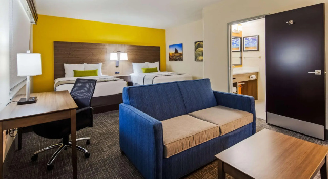 Четырёхместный номер Standard Comfort Inn Portales