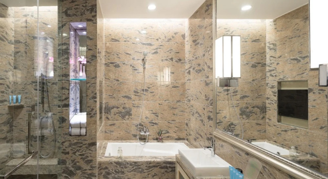 Люкс Deluxe Cinese Hotel Dongguan Shijie