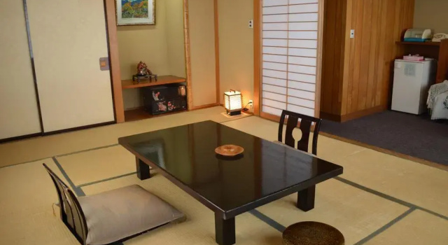 Yumotoya, Boek Hotel Hotels in Koshinetsu met parkeren, Parkeren
