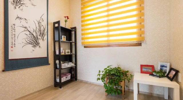 Yours Guesthouse in Tongyeong, Забронировать Отель Тхонъён Кёнсан-Намдо