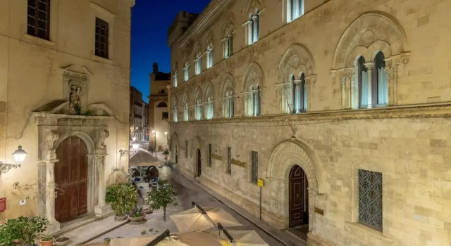 Fiveplace Design Suites & Apartments, Rezervați Hotel boutique Trapani Sicilia