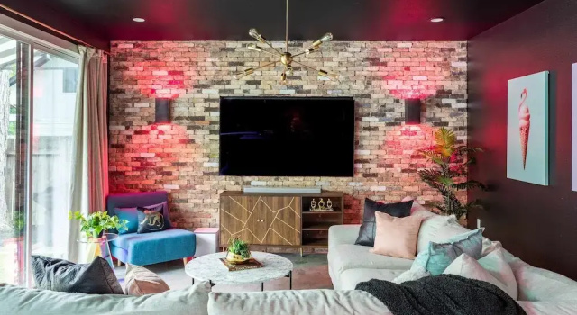 Upstay - Pristine Pool Palace - 7min to Rainey St, Забронировать Дом для отпуска Остин Greater Austin, рядом с Фестивал-Бич