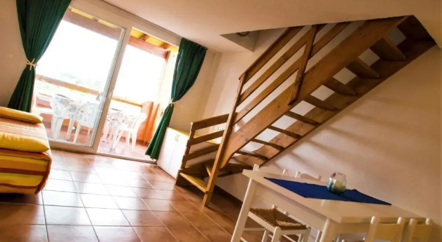 Air-conditioned apartment for 6 people in Marina di Pinarello Porto Vecchio, Забронировать Апартаменты/квартира Отели South Corsica с парковкой, Парковка