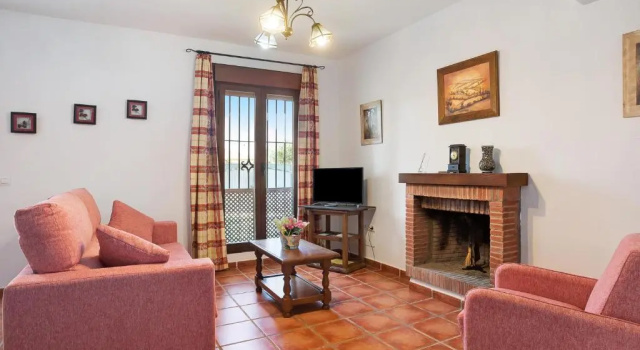Casa Villanueva 1 -sólo Familias
