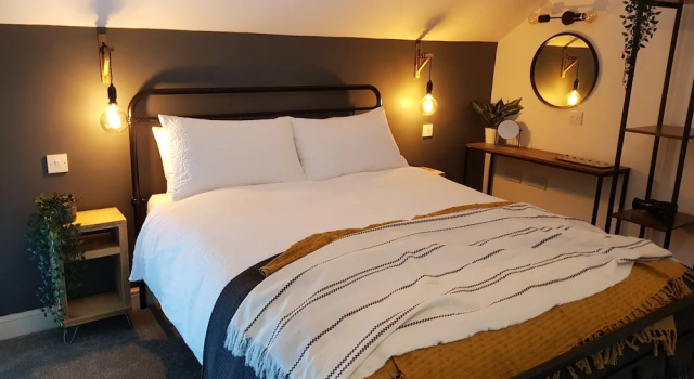 Woodcock Farm Holidays, Varaa Maatalousloma Hotellit Glossop pysäköinnillä, Pysäköinti