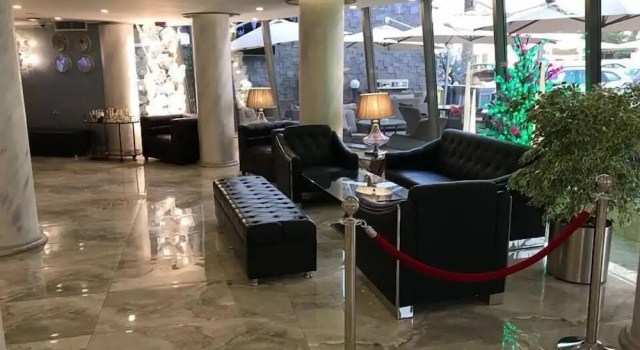 Salmiya International Hotel, Varaa Hotelli Howalli Governorate hotellit, joissa on aamiainen, Aamiainen