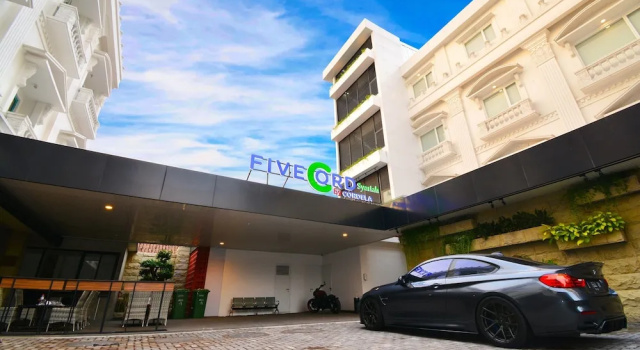 Fivecord Syariah by Cordela, Boek Hotel Solo. Central Java