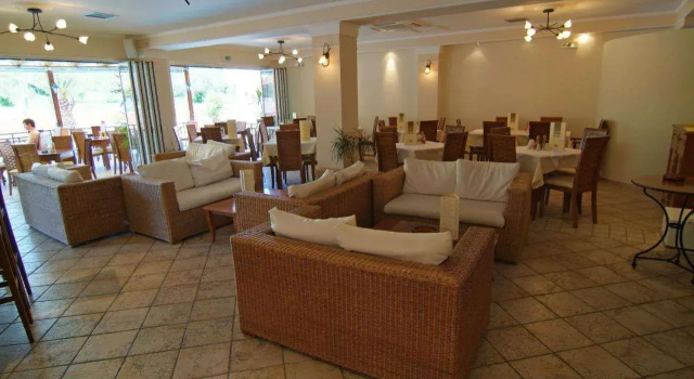 Joy Hotel, Đặt Khách sạn Sidari 