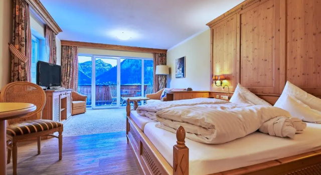 Двухместный номер Standard с видом на горы Hohenfels**** Das Genusshotel