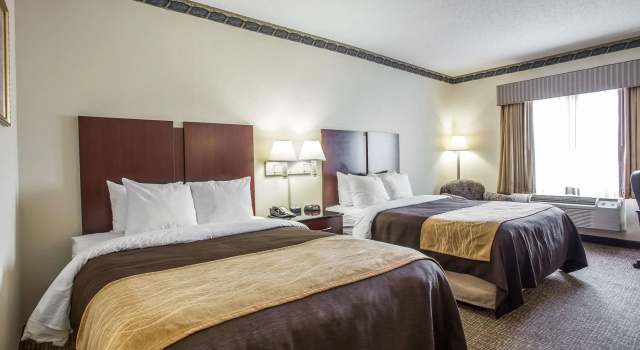 Четырёхместный номер Standard Comfort Inn & Suites FtJackson Maingate
