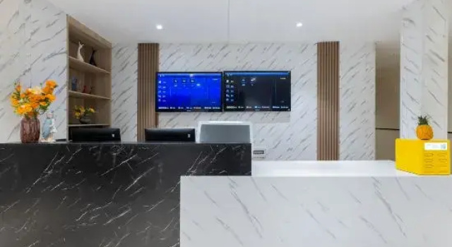Mingyuexin Hotel (Qilou Old Street Mingzhu Plaza), Забронировать Отель Отели Хайкоу с парковкой, Парковка