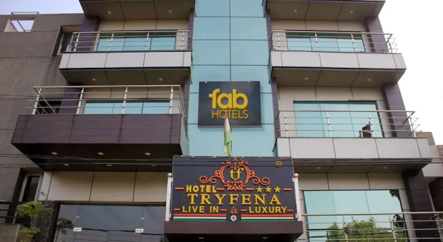 FabHotel Tryfena East of Kailash, Забронировать Отель Нью-Дели Национальный столичный округ Дели
