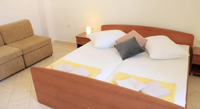 Apartments Zdenka, Забронировать Апартаменты/квартира Отели Водице с парковкой, Парковка