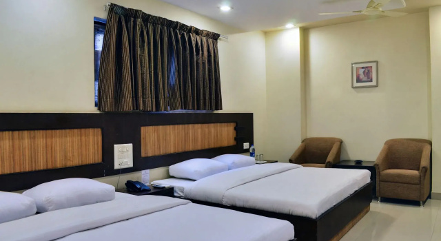 Hotel Shanti Palace