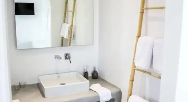 Номер Deluxe с балконом Bellou Suites