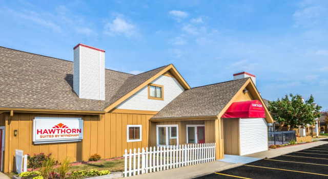 Hawthorn Extended Stay by Wyndham Dayton, Забронировать Отель Дейтон штат Огайо