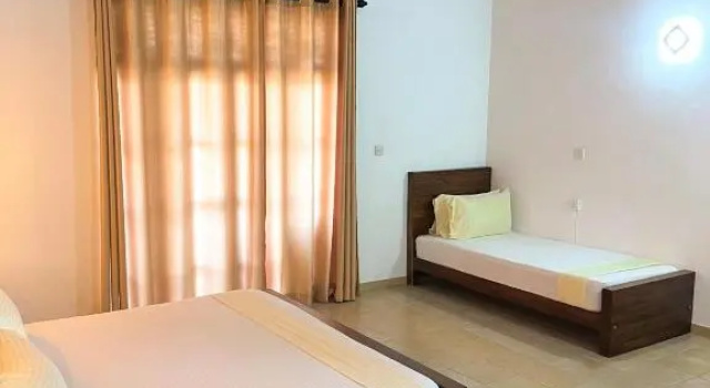 Hummus Hostel Hikkaduwa, Забронировать Отель Хиккадува Округ Галле