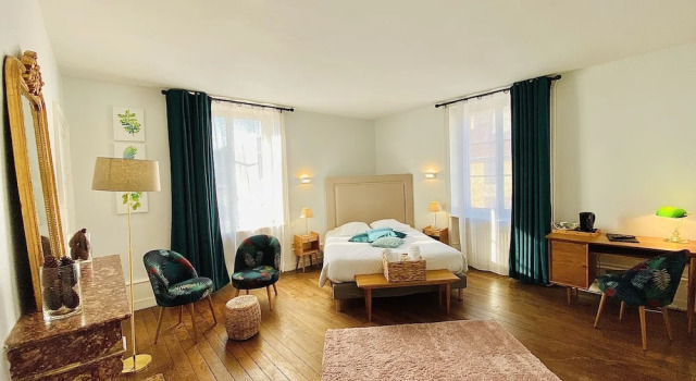 Номер Classic Logis Hostellerie la Chaumière