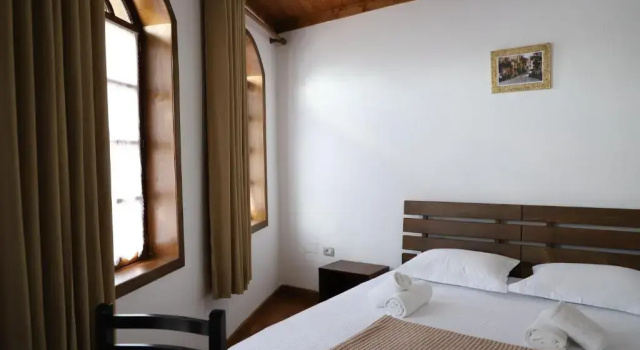 Hotel Demaj, Đặt Khách sạn Khách sạn Giá rẻ tại Berat County