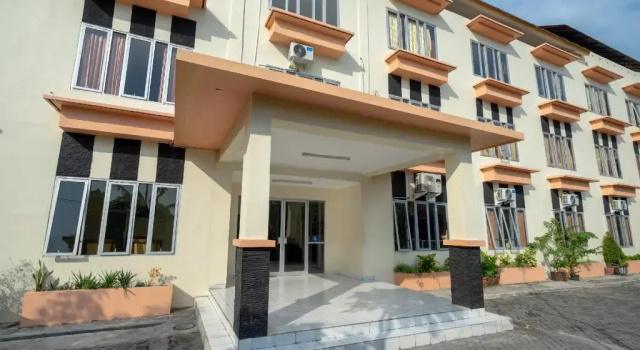 Oyo 2432 Malioboro Upy Best Prime, Book Hotel Baturetno Mergangsan