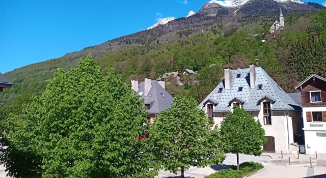 Апартаменты Apartment In Allemont