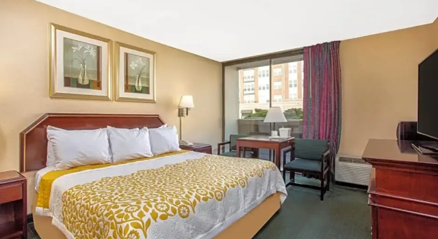 Двухместный номер Standard Ramada Limited College Park