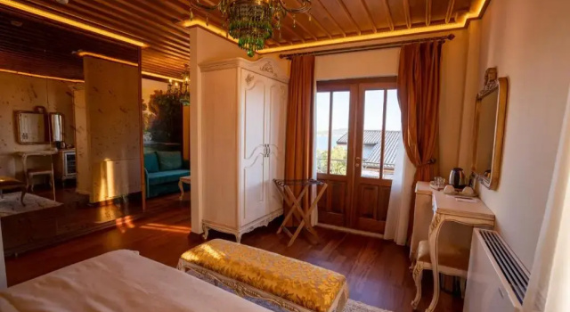 Двухместный номер Standard с видом на бассейн Cunda Baradiel Hotel