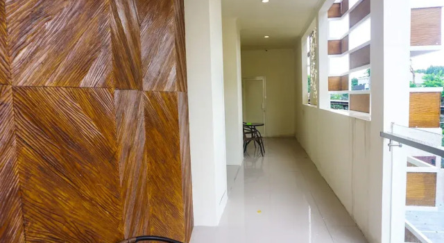 GreenHaus Inn, Book Hotel Surabaya East Java, nær Mpu Tantular Museum