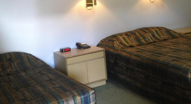 Двухместный номер Standard City West Motel