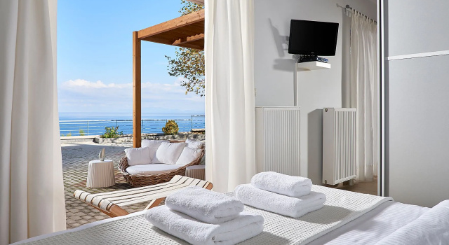 Люкс Xenia Residence & Suites