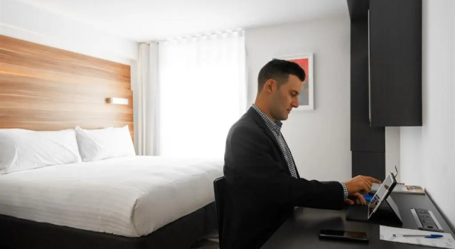Номер Standard The Gem Hotel
