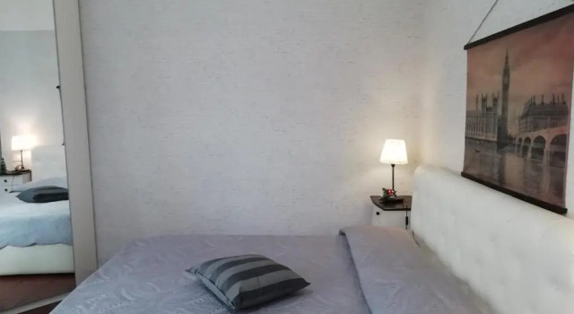 B&B Mini Hotel Incity-close train station and port-, Забронировать Мини-отель Салерно Кампания, рядом с Форт Карнале