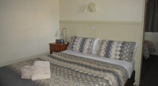 Kaniva Midway Motel, Book Motel Kaniva Grampians