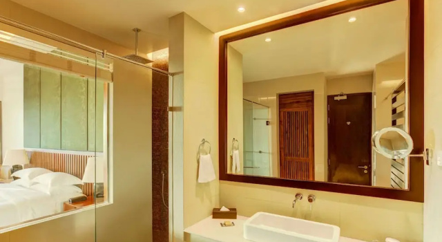 Двухместный номер Deluxe с видом на сад DoubleTree by Hilton Weerawila Rajawarna Resort