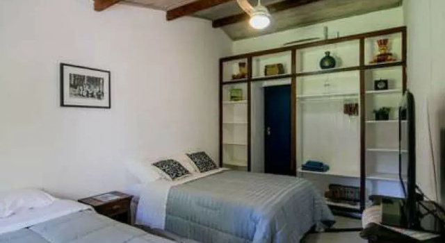 H4Y GuestHouse Home Feiticeira, Забронировать Отель Отели Сан-Паулу с парковкой, Парковка