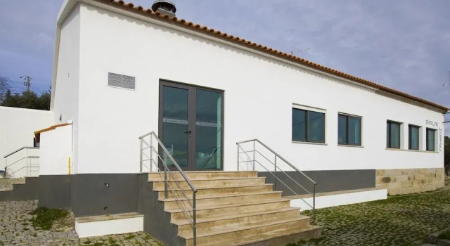 Hostel EntryFik, Rezervovat Hostel Fornos de Algodres 